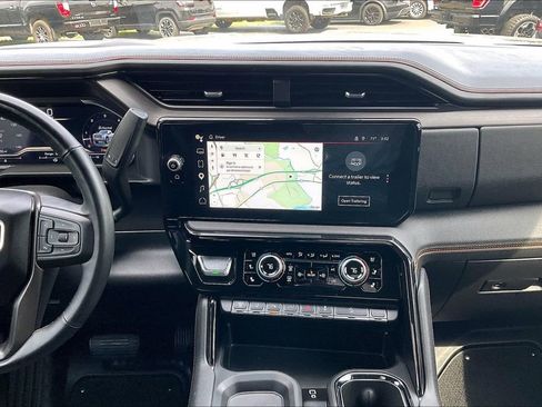 Used 2025 GMC Sierra 2500 AT4 w/ Technology Package image 13