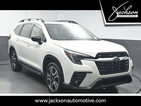 New 2026 Subaru Ascent Limited AWD/4WD image 1