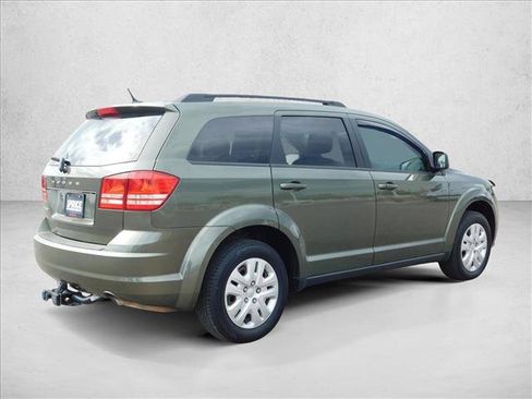 Used 2016 Dodge Journey SE w/ Flexible Seating Group FWD image 8