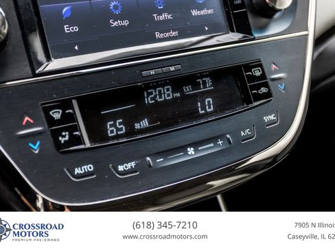 Used 2018 Toyota Avalon XLE Premium FWD image 37