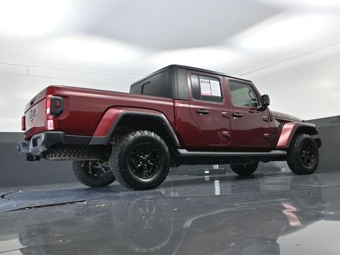 Used 2021 Jeep Gladiator Sport AWD/4WD image 19