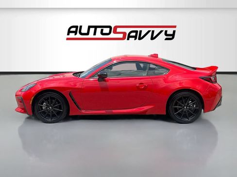 Used 2025 Toyota GR86 Premium w/ ALL Weather Mat Package (TMS) RWD image 4