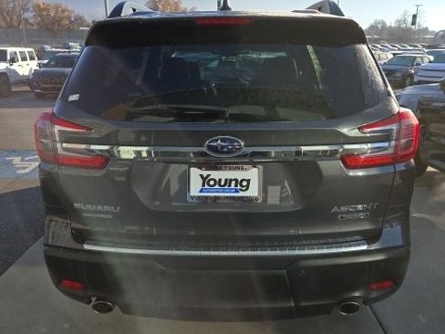 Used 2024 Subaru Ascent Touring image 5