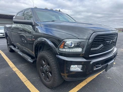 Used 2018 RAM 2500 Laramie w/ Sport Appearance Group AWD/4WD image 2