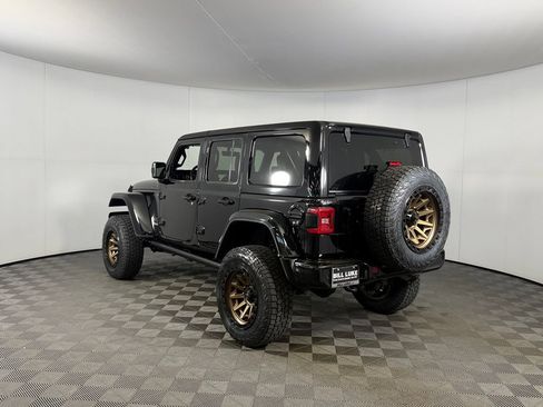 Used 2021 Jeep Wrangler Unlimited Sahara AWD/4WD image 10