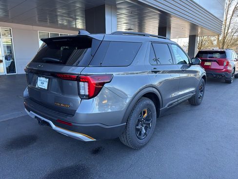 New 2026 Ford Explorer Tremor image 4