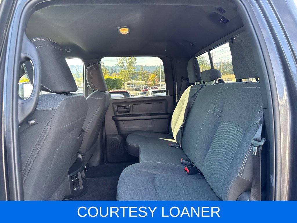 Used 2024 RAM 2500 Tradesman w/ Chrome Appearance Group AWD/4WD image 7