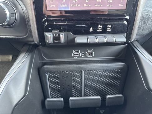 New 2026 RAM 1500 Big Horn AWD/4WD image 25