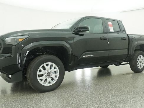 New 2026 Toyota Tacoma SR5 image 17