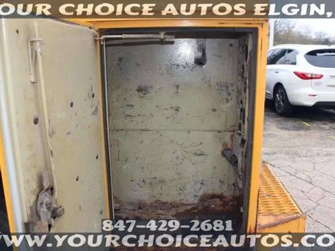 Used 2006 Chevrolet Kodiak C4500 2WD Regular Cab image 13