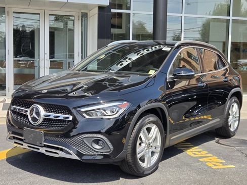 Used 2023 Mercedes-Benz GLA 250 4MATIC image 11