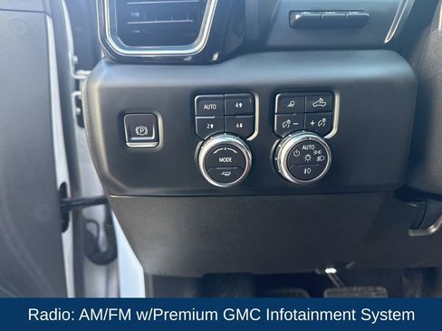 Used 2024 GMC Sierra 2500 Denali Ultimate image 28