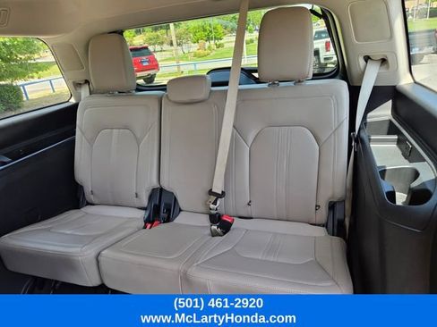 Used 2024 Ford Expedition Limited RWD image 13