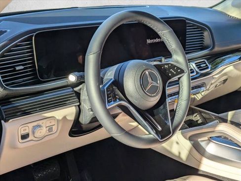 Certified 2026 Mercedes-Benz GLE 450 4MATIC image 3