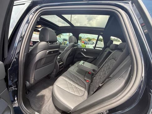 Used 2025 BMW X5 sDrive40i w/ M Sport Package RWD image 24