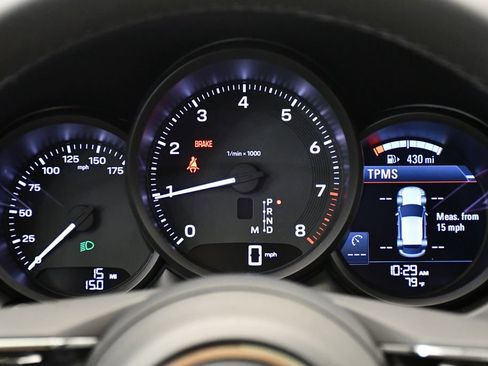 Certified 2025 Porsche Macan Turbo AWD/4WD image 29