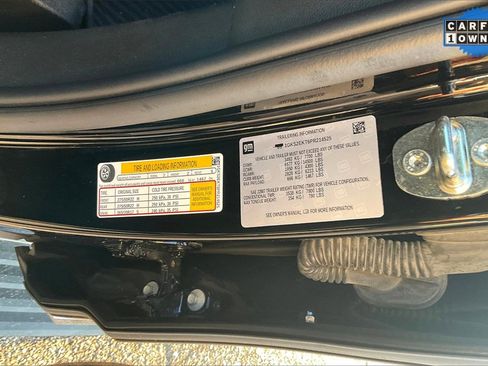 Used 2023 GMC Yukon Denali Ultimate image 33