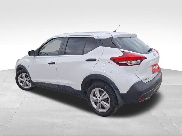 Used 2020 Nissan Kicks S FWD image 5