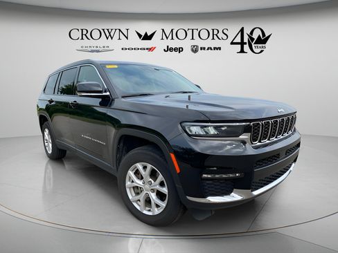 Used 2023 Jeep Grand Cherokee L Limited AWD/4WD image 1