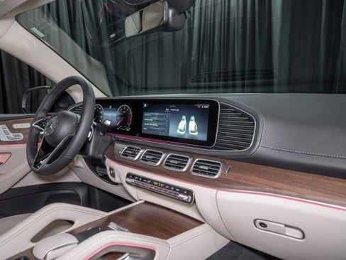New 2026 Mercedes-Benz GLE 450 450 4MATIC&reg; Coupe image 15
