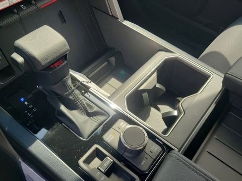 New 2026 Toyota Tundra SR5 image 18