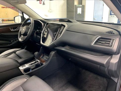 Used 2023 Subaru Ascent Touring AWD/4WD image 14