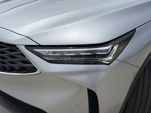 Certified 2026 Acura MDX FWD w/ Technology Package image 6