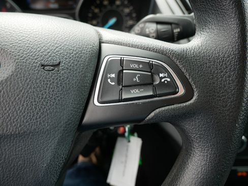 Used 2019 Ford Escape S FWD image 29
