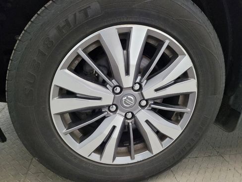 Used 2019 Nissan Pathfinder S AWD/4WD image 31
