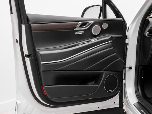 Used 2023 Genesis GV80 3.5T w/ Advanced Package image 41