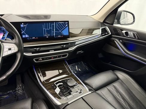 Used 2023 BMW X7 xDrive40i w/ Premium Package AWD/4WD image 22