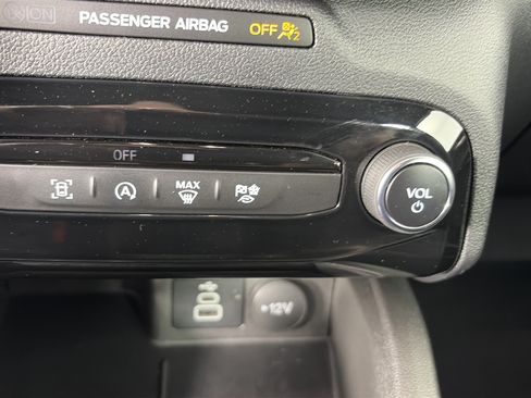 Used 2024 Ford Escape ST-Line w/ Tech Pack #1 AWD/4WD image 26