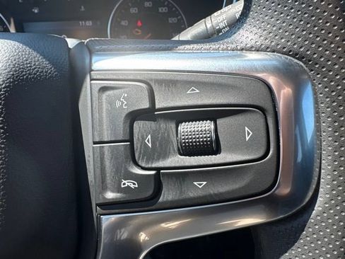 Used 2024 Chevrolet Blazer LT w/ Convenience Package FWD image 30