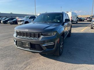 Used 2024 Jeep Grand Cherokee Limited AWD/4WD video 1
