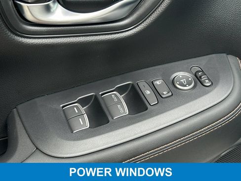 Used 2027 Honda HR-V Sport image 11