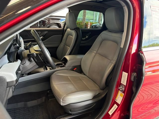 Certified 2022 Lincoln Corsair FWD w/ Premium Package image 13