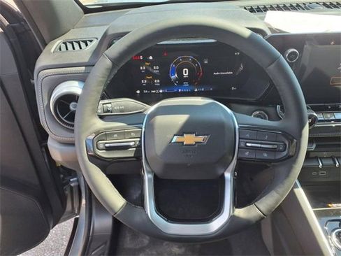 New 2025 Chevrolet Colorado LT w/ LT Convenience Package AWD/4WD image 13