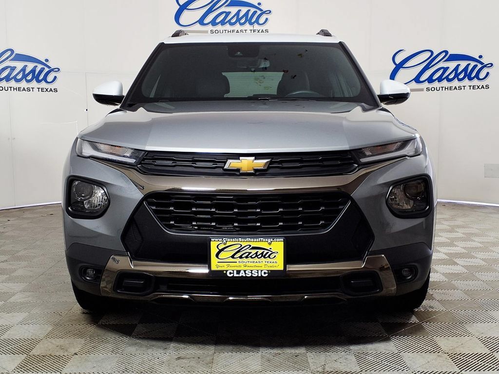 Used 2023 Chevrolet TrailBlazer ACTIV FWD image 3