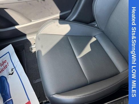 Used 2026 Toyota Prius XLE FWD image 26