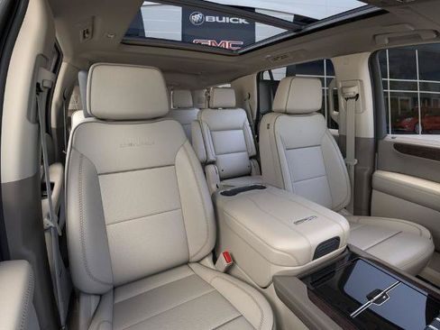 New 2026 GMC Yukon Denali w/ Advanced Technology Package AWD/4WD image 16