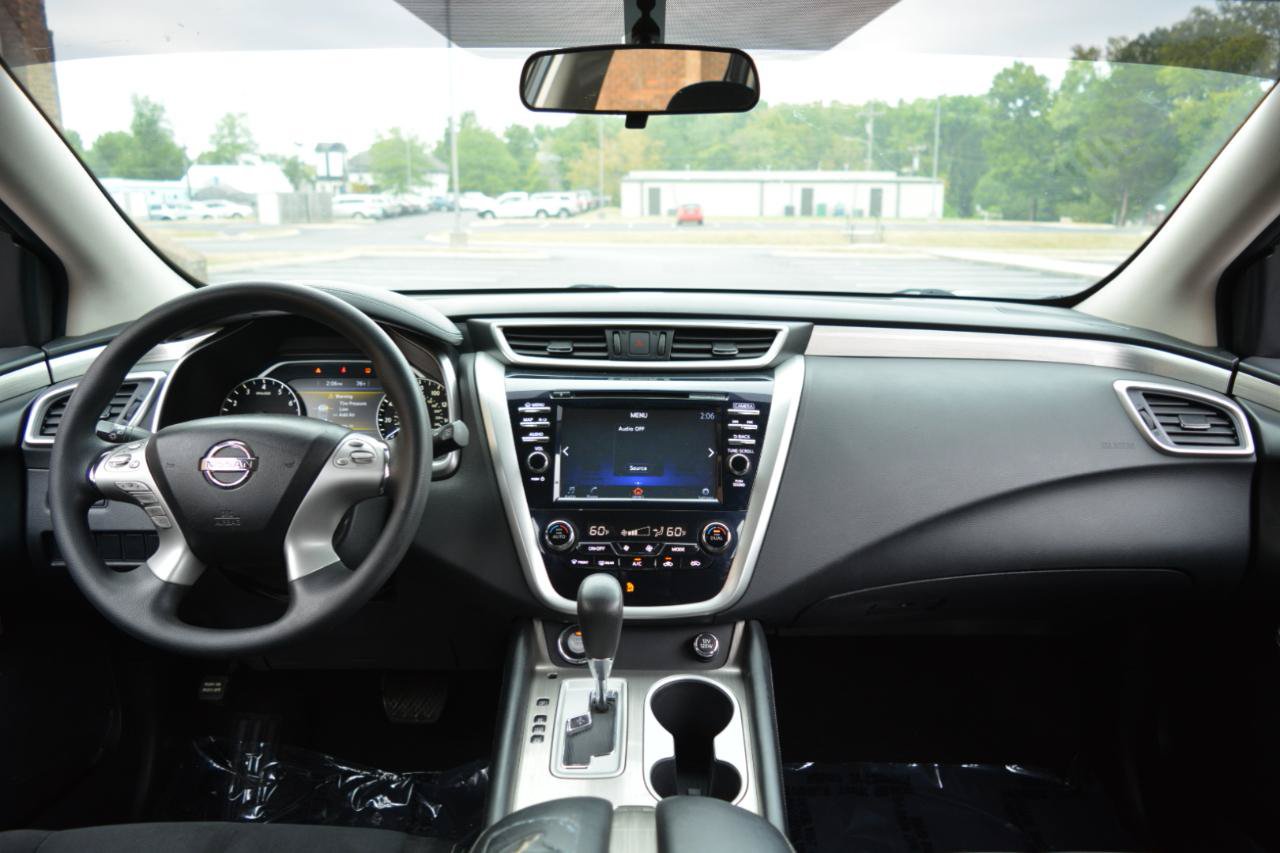 Used 2017 Nissan Murano S w/ Navigation Package AWD/4WD image 18