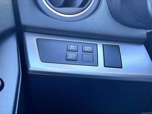 Used 2013 MAZDA MAZDA3 i Grand Touring image 34