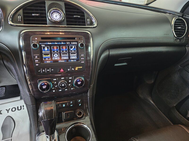 Used 2017 Buick Enclave Leather AWD/4WD image 28