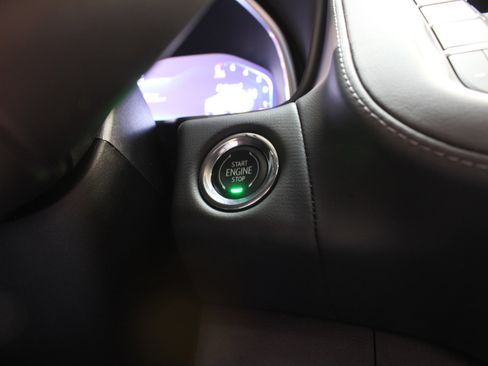 Used 2023 Chevrolet Suburban Z71 image 72