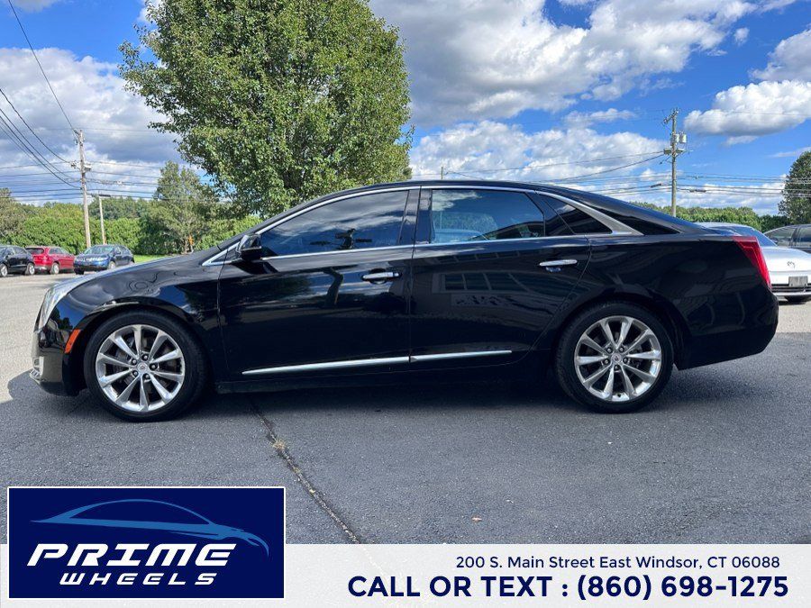 Used 2013 Cadillac XTS Premium AWD/4WD image 4