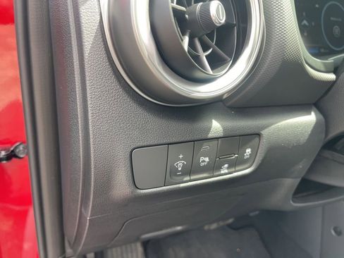 New 2023 Hyundai Kona Limited image 29