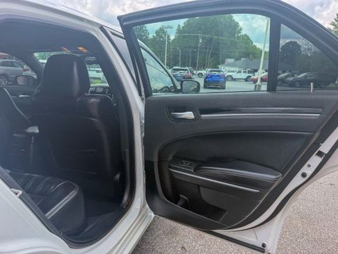 Used 2021 Chrysler 300 S RWD image 18