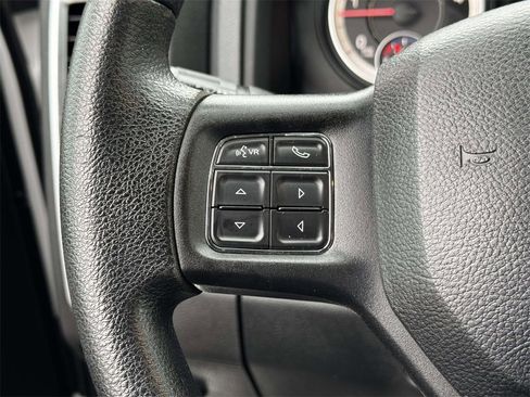 Used 2016 RAM 2500 SLT image 22