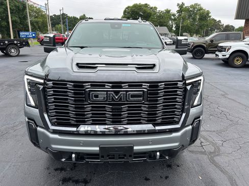 Used 2024 GMC Sierra 2500 Denali Ultimate image 27
