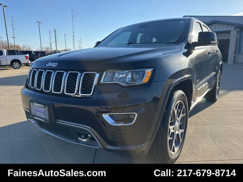 Used 2018 Jeep Grand Cherokee Limited image 1